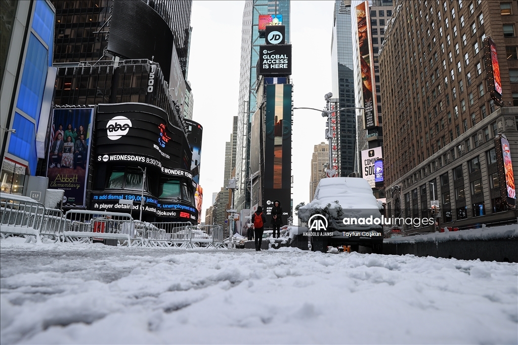 New York ve New Jersey bölgesine mevsimin ilk karı yağdı
