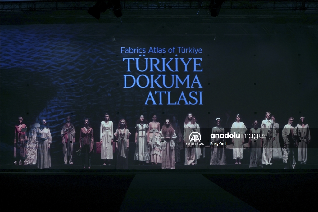 Geleneksel Türk dokumaları dünyaya açılıyor