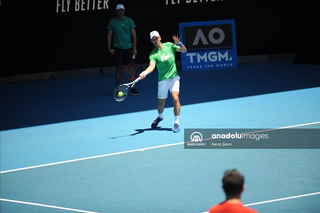 Djokovic berlatih di Melbourne 
