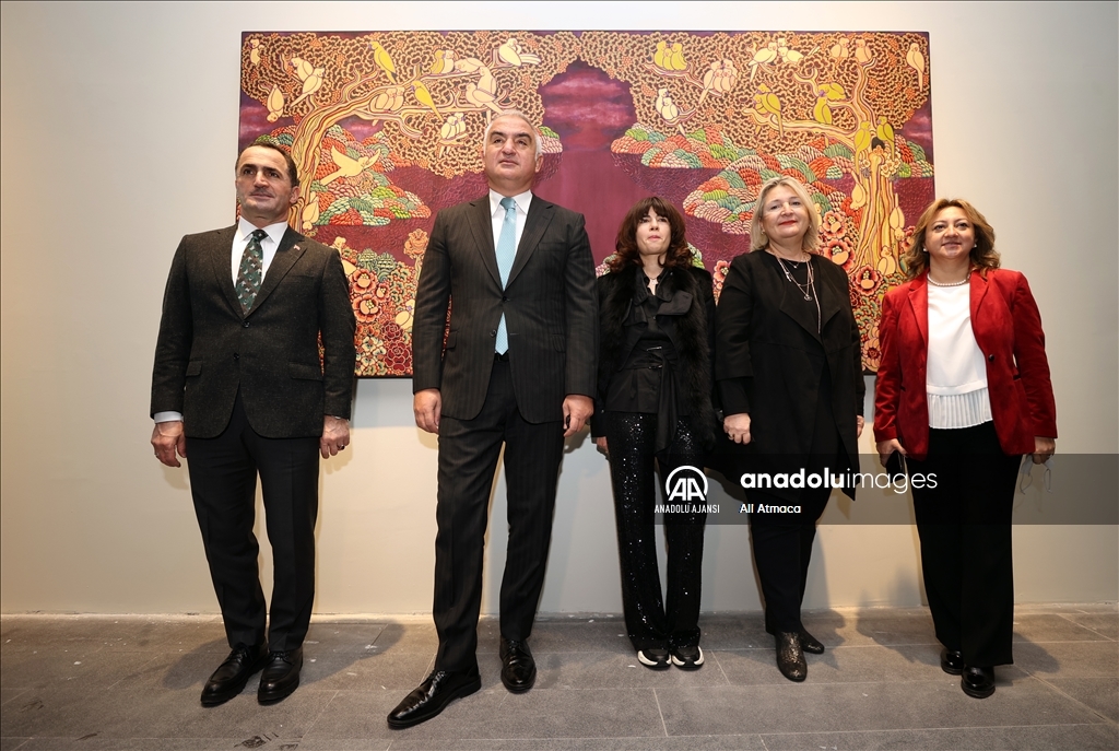 "Birlikte Var Olmak" sergisi AKM Galeri'de açıldı