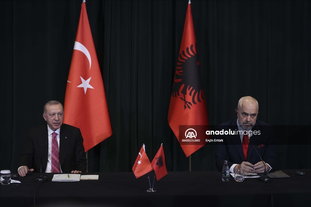 Cumhurbaşkanı Recep Tayyip Erdoğan, Arnavutluk'ta