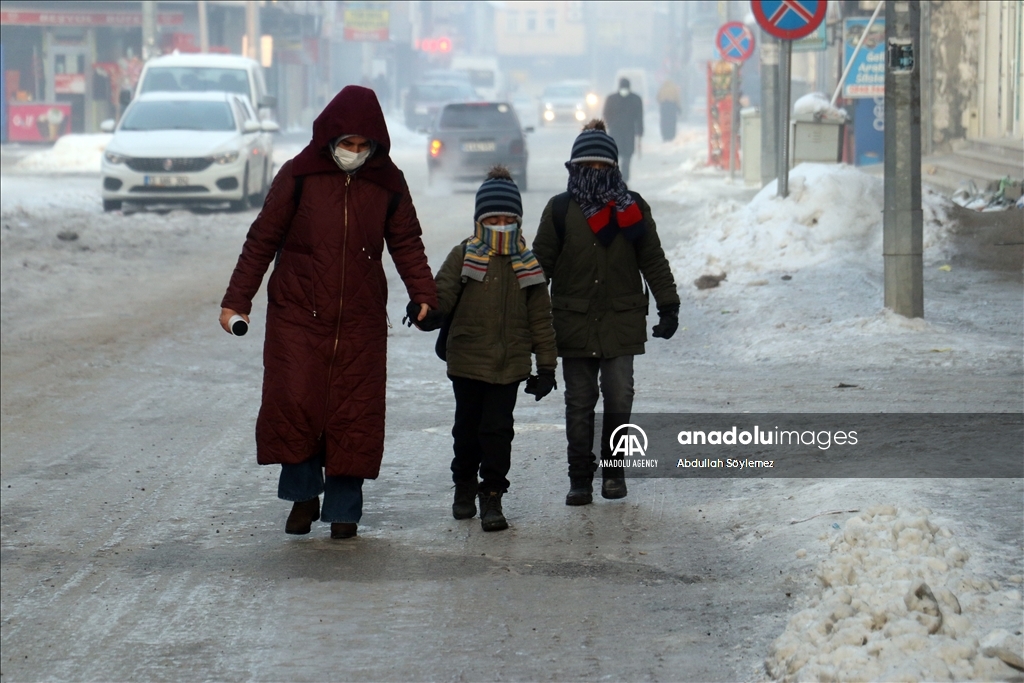 Столбики термометров на востоке Турции опустились до минус 32