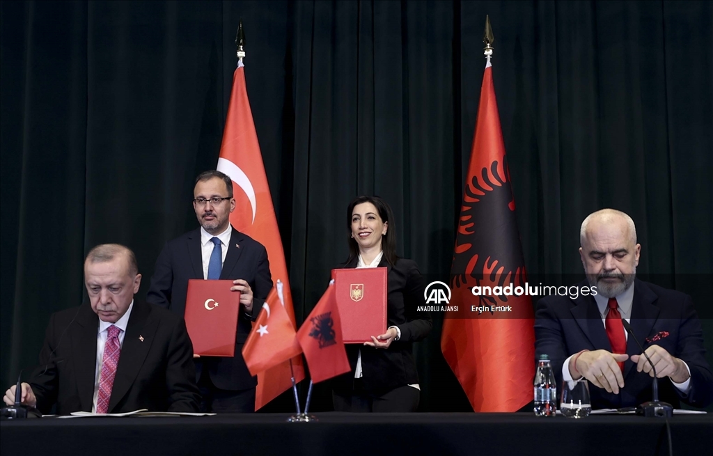 Türkiye ile Arnavutluk arasında 7 işbirliği anlaşması imzalandı