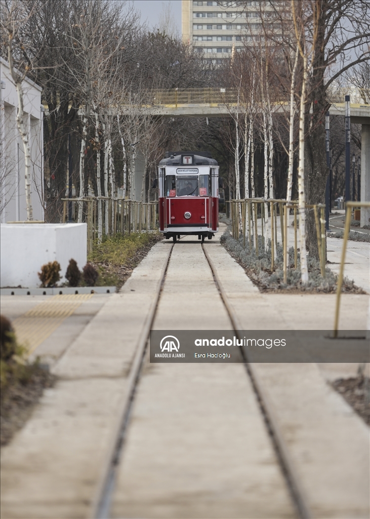 Başkent Millet Bahçesi'nde "Nostaljik Tramvay" keyfi