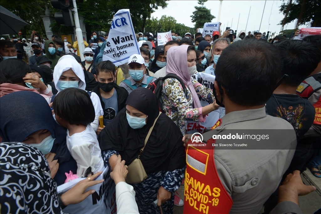 Pengungsi Afghanistan desak UNCHR perjelas status penempatan mereka