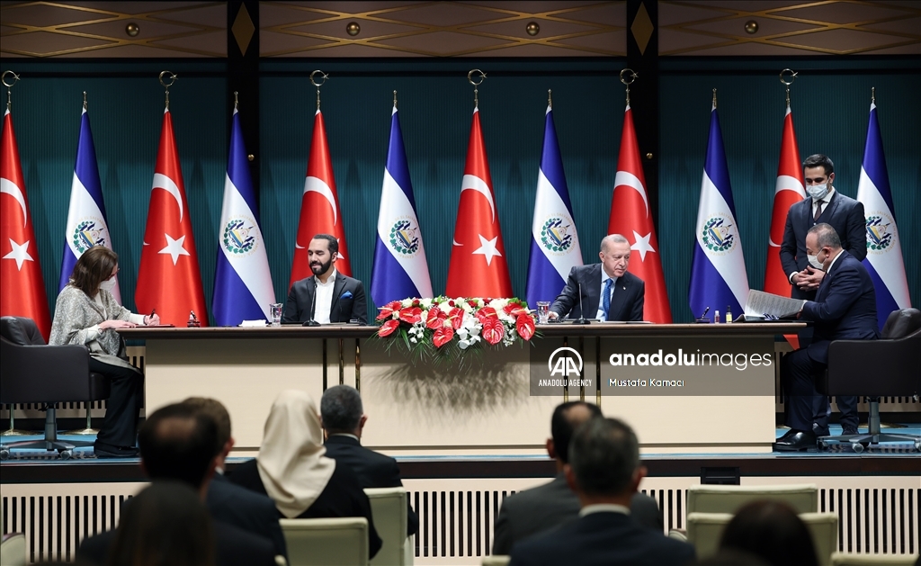 امضای تفاهم‌نامه‌های همکاری میان ترکیه و السالوادور
