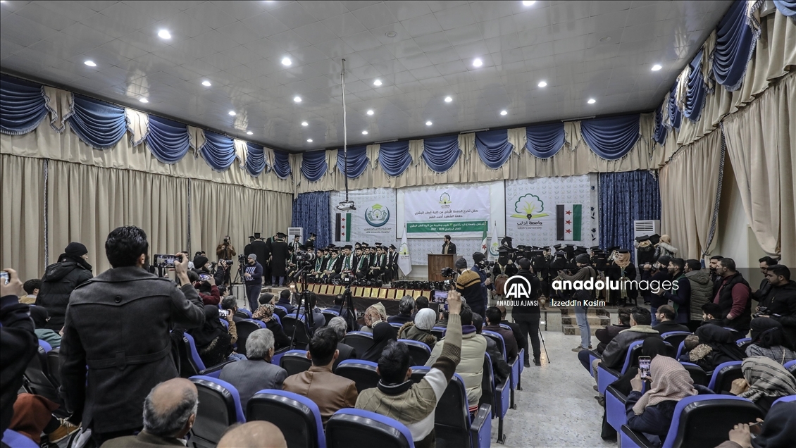 İdlib'deki tıp fakültesi ilk mezunlarını verdi