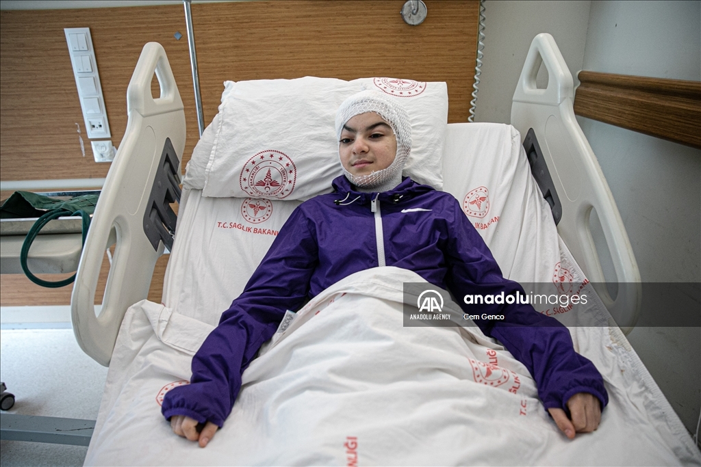 درمان دختر سوری در ترکیه که پوست سرش کنده شده بود