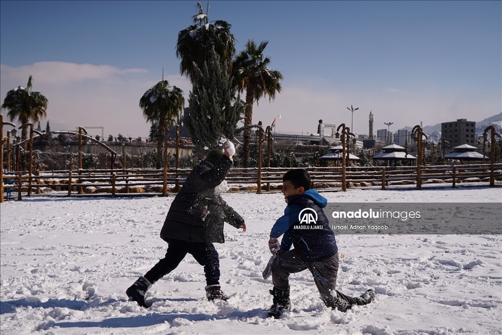 Irak'ta kar yağışı