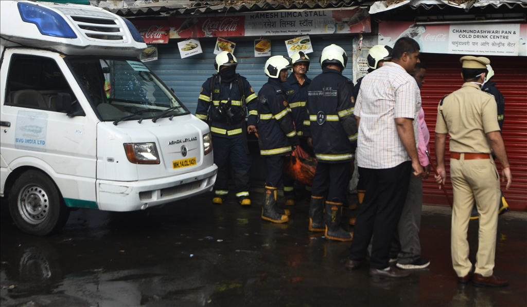 Zjarr në një ndërtesë në Mumbai të Indisë, 7 të vdekur dhe dhjetëra të plagosur