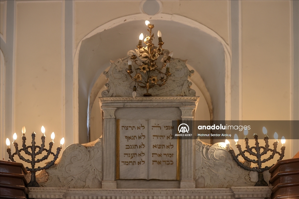 9 كنس تعود للقرن الـ 17 الميلادي شيدت من أجل اليهود اللاجئين إلى الدولة العثمانية هربا من ظلم محاكم التفتيش في إسبانيا