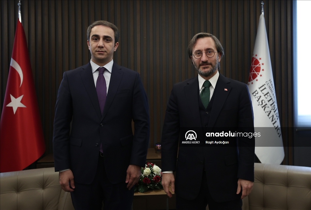 ألطون يستقبل وفد وكالة دعم الدولة للمنظمات المدنية في أذربيجان