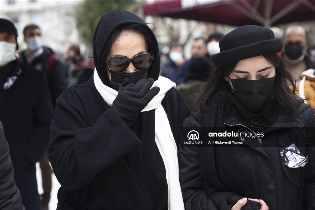 Usta oyuncu Fatma Girik son yolculuğuna uğurlanıyor
