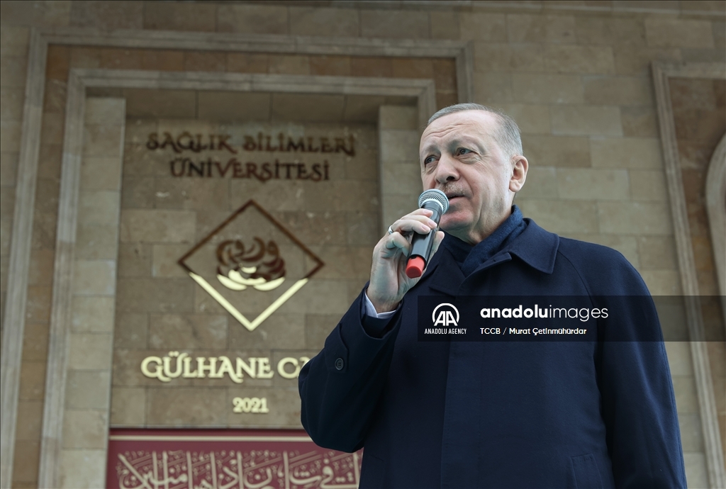 الرئيس أردوغان يفتتح جامع "غولهانة" بأنقرة