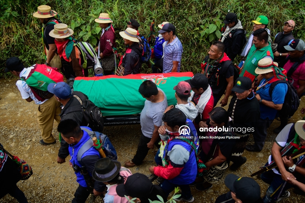 Así se realizó el funeral del líder indígena José Albeiro Camayo, asesinado al parecer por las disidencias de las FARC