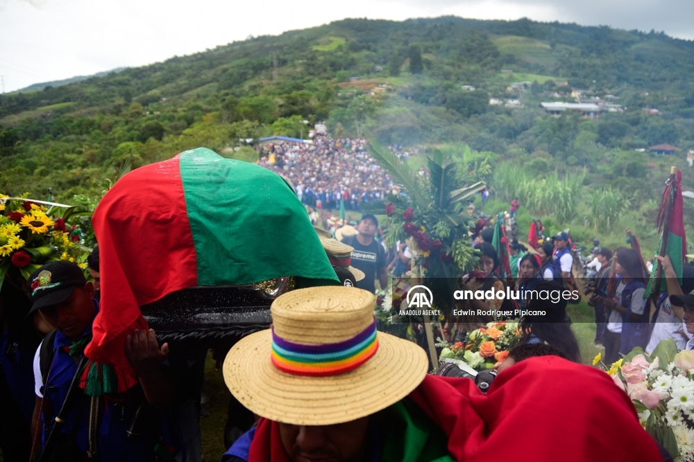 Así se realizó el funeral del líder indígena José Albeiro Camayo, asesinado al parecer por las disidencias de las FARC