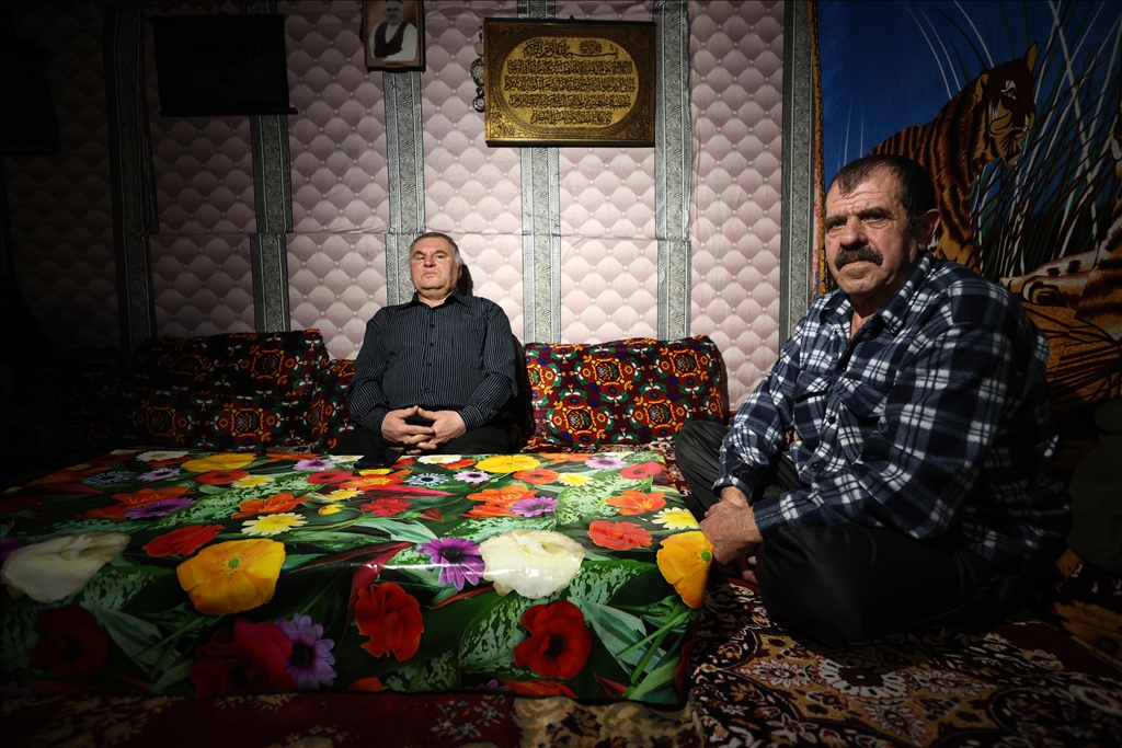 Turqit Ahiska në Donbas shpresojnë në ndërmjetësimin e Turqisë