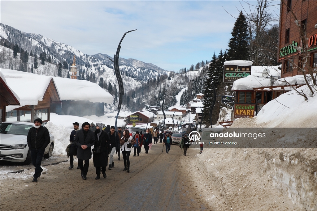 Rize'de, "14. Ayder Kar Festivali" başladı