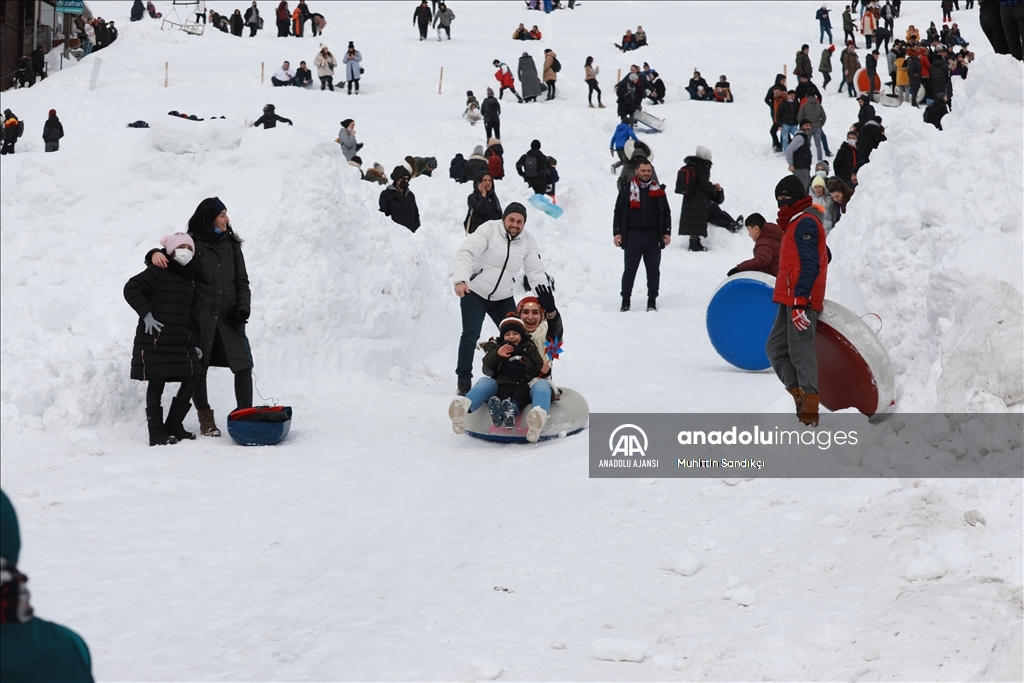 Rize'de, "14. Ayder Kar Festivali" başladı