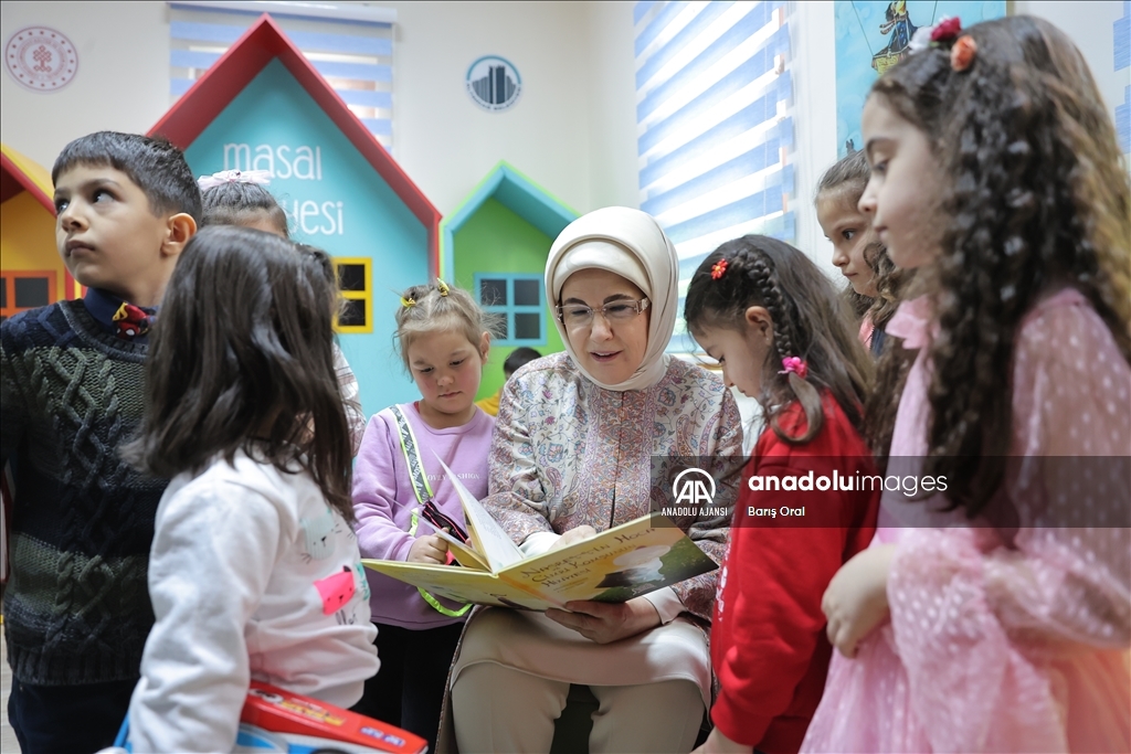 Emine Erdoğan, Altındağ Bebek Kütüphanesinin açılışını yaptı