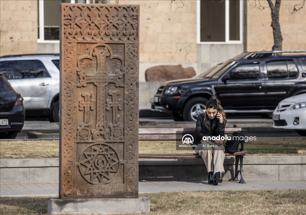 Ermenistan’ın başkenti Erivan’da günlük yaşam