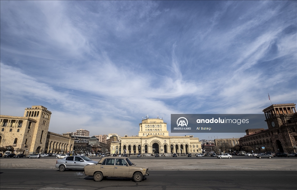 Ermenistan’ın başkenti Erivan’da günlük yaşam
