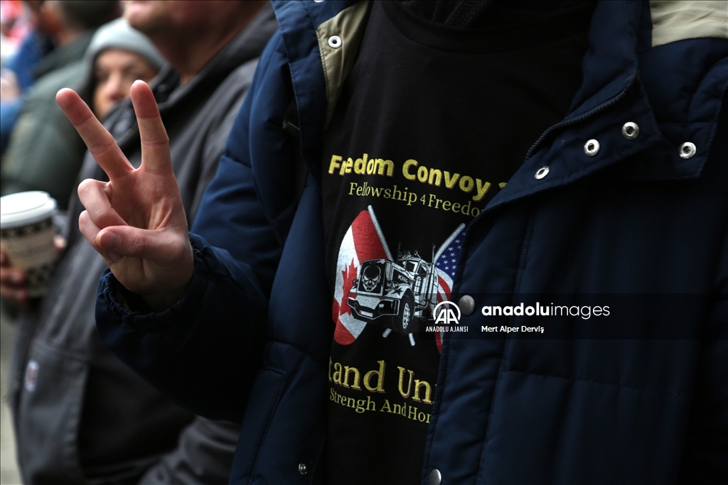 Kanada'da 'özgürlük konvoyu' destek protestosu