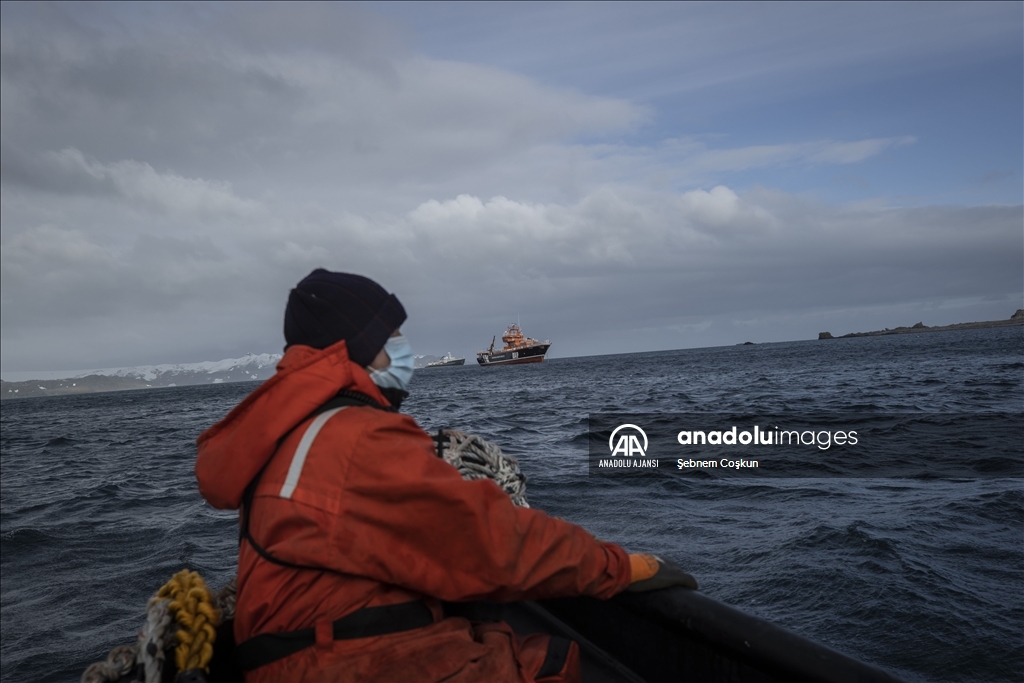 Türk ekibi Antarktika’ya ayak bastı