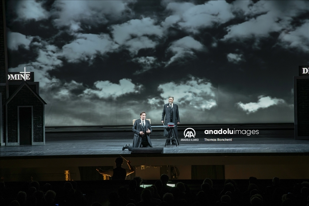 Milano'daki La Scala opera binası