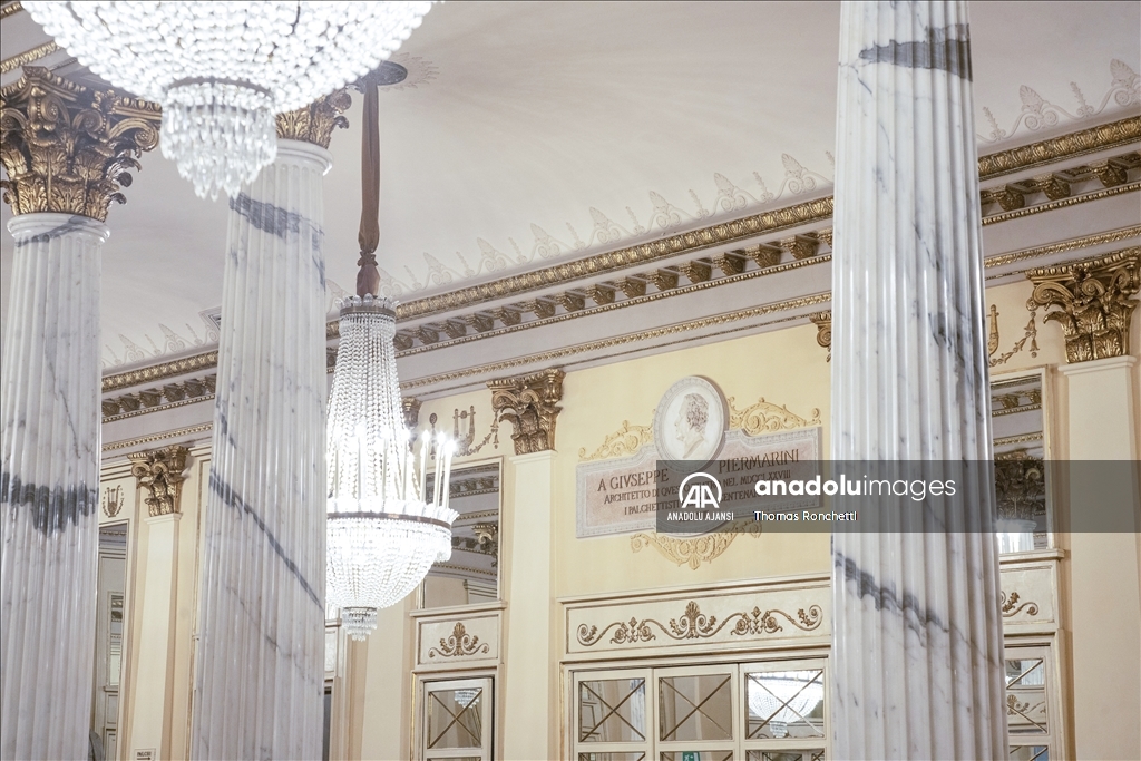 Milano'daki La Scala opera binası