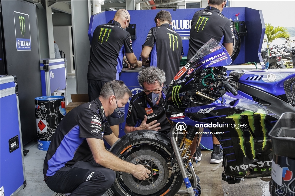 Pembalap MotoGP jalani tes Pramusim di sirkuit Mandalika