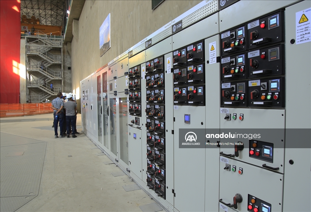 Etiyopya, Büyük Rönesans Barajı'nda ilk kez elektrik üretimine başladı