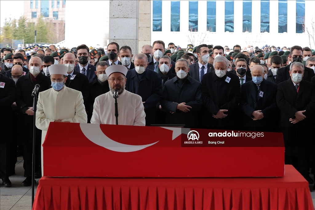 Senegal'de şehit olan Özel Harekat Şube Müdürü Hayrettin Eren son yolculuğuna uğurlandı
