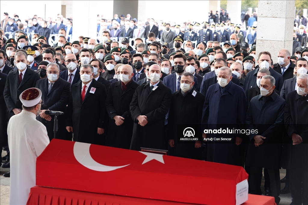 Senegal'de şehit olan Özel Harekat Şube Müdürü Hayrettin Eren son yolculuğuna uğurlandı