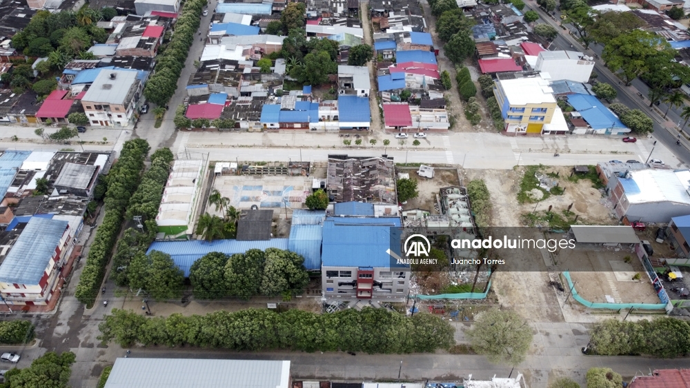 La población de Saravena, en Colombia, quedó atrapada por el fuego cruzado entre grupos criminales rivales