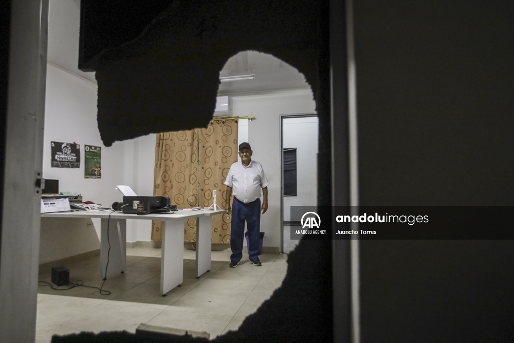 La población de Saravena, en Colombia, quedó atrapada por el fuego cruzado entre grupos criminales rivales
