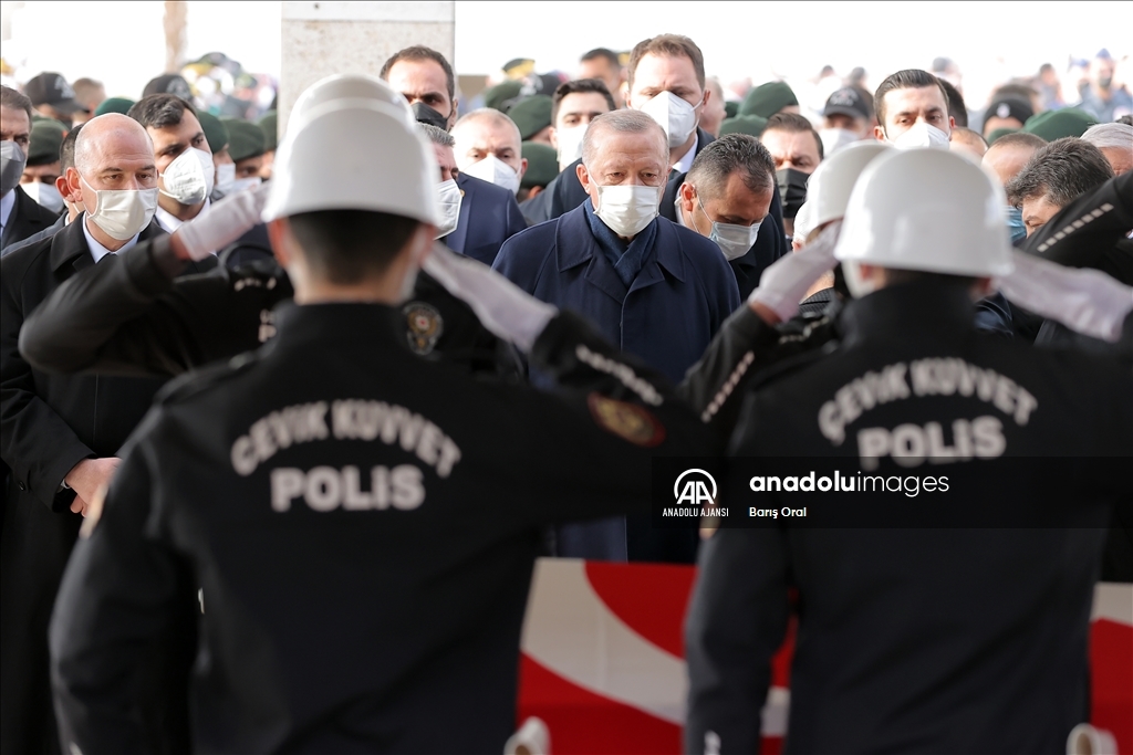 Senegal'de şehit olan Özel Harekat Şube Müdürü Hayrettin Eren son yolculuğuna uğurlandı