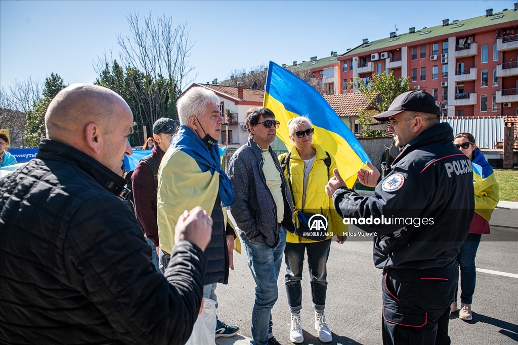 Rusya'nın askeri müdahalesi birçok Avrupa ülkesinde protesto edildi