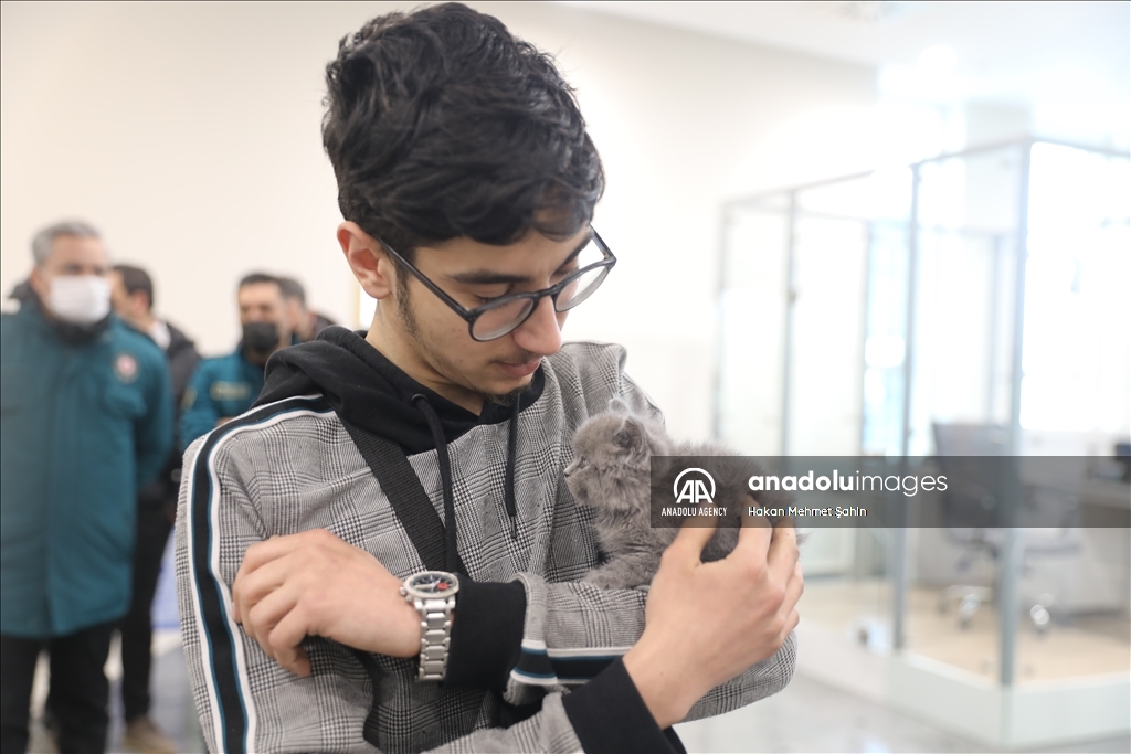 تركيا تواصل استقبال رعاياها الذين أجلتهم من أوكرانيا برا