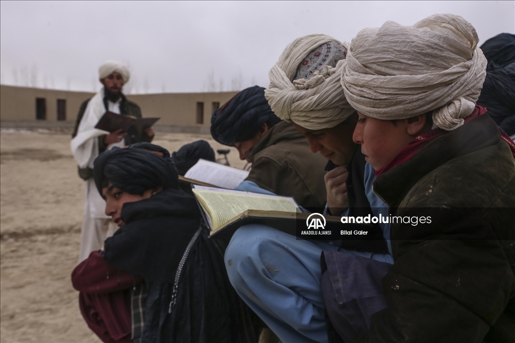Afganistan'daki Taliban medreseleri