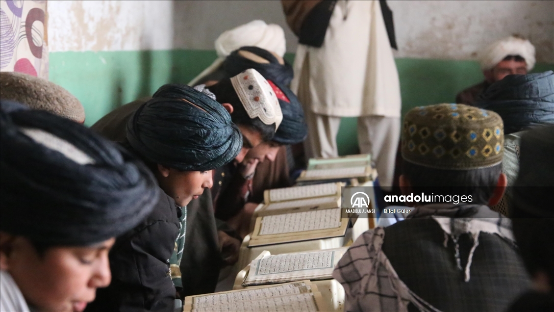 Afganistan'daki Taliban medreseleri