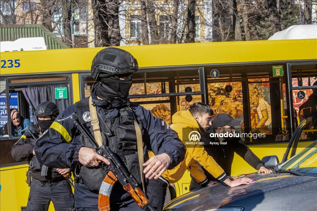 Ukrayna'nın başkenti Kiev'de yoğun güvenlik önlemleri