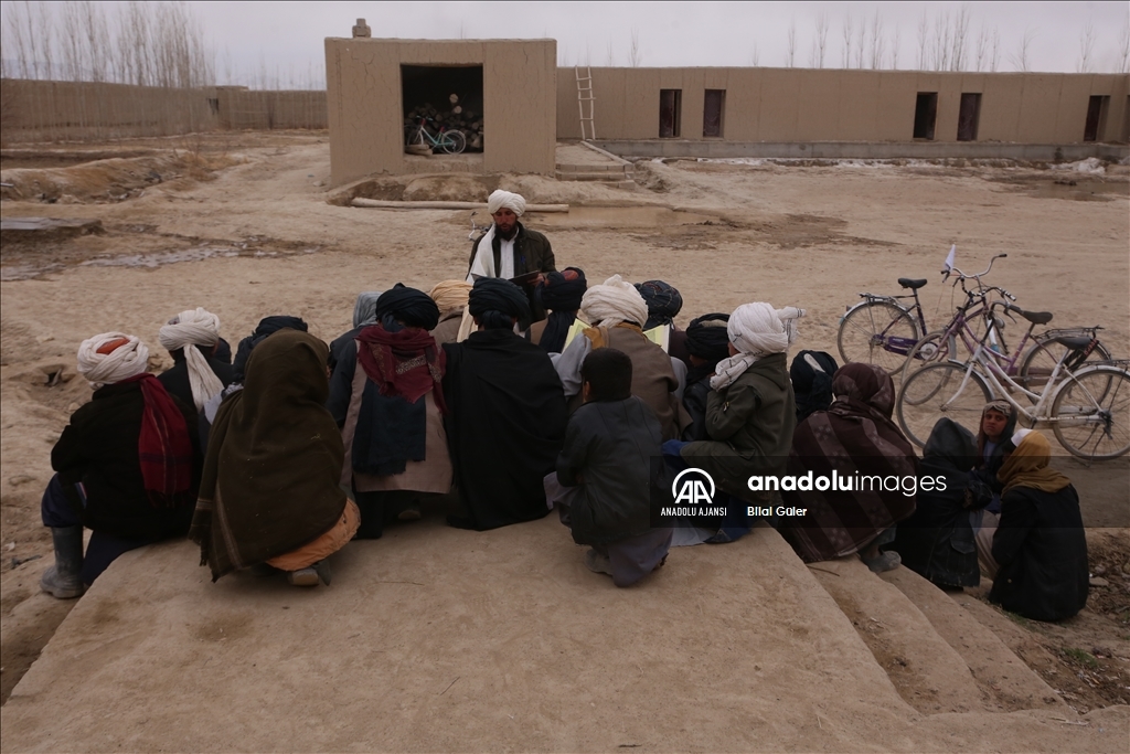Afganistan'daki Taliban medreseleri