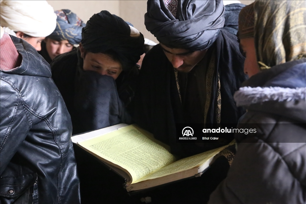 Afganistan'daki Taliban medreseleri