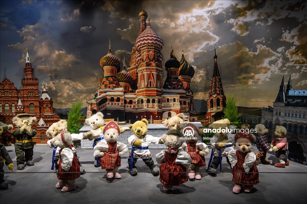 Çin'deki Teddy Bear (Oyuncak Ayı) müzesi ziyaretçilerin ilgisini çekiyor