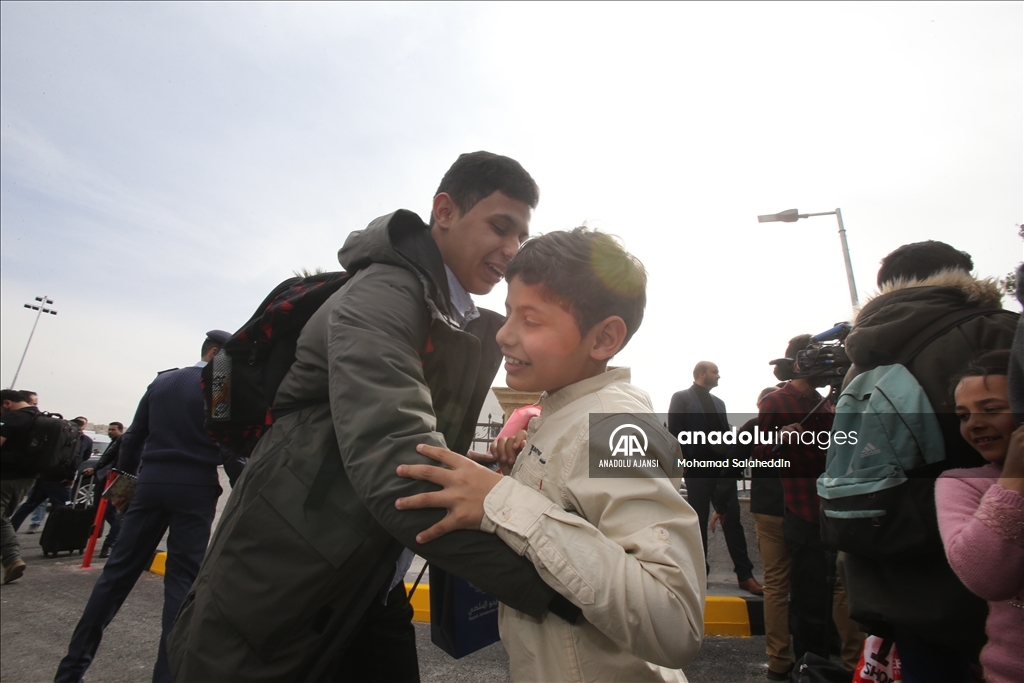 Ukrayna'dan tahliye edilen Ürdünlüler Amman'a ulaştı