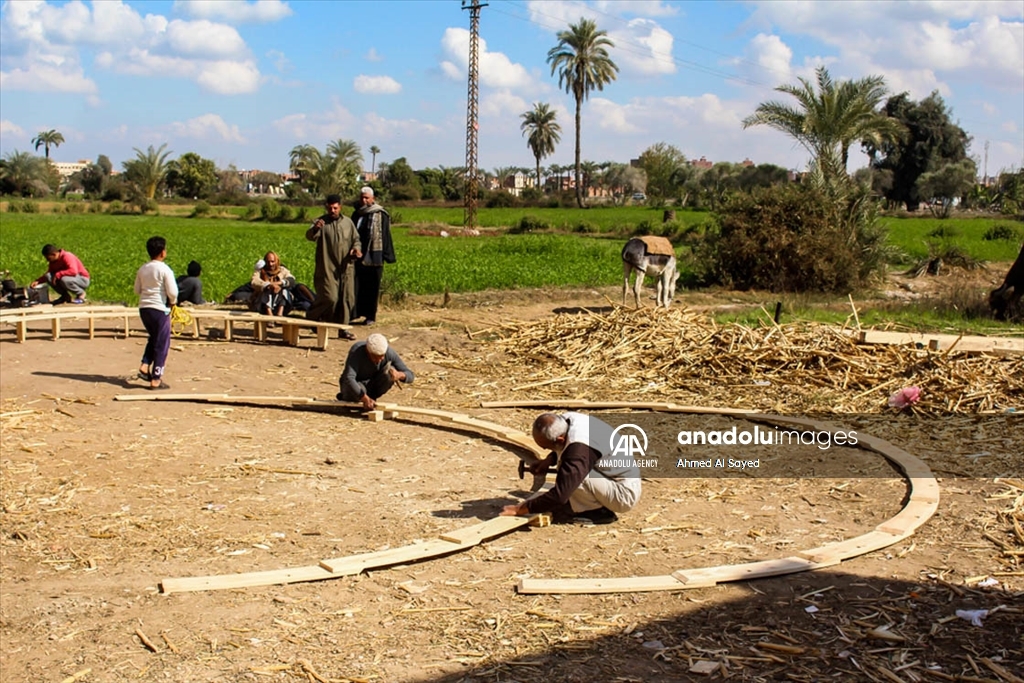 Обработливото земјиште во Египет се наводнува со традиционални тркала повеќе од 2.000 години ​​​​​​​