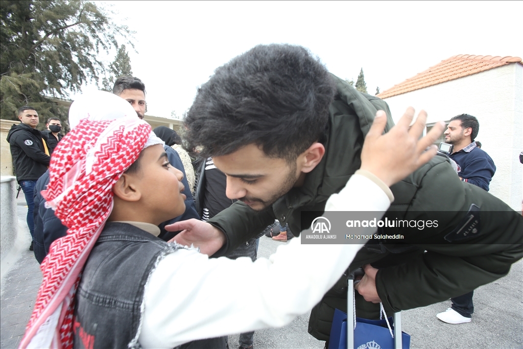 Ukrayna'dan tahliye edilen Ürdünlüler Amman'a ulaştı