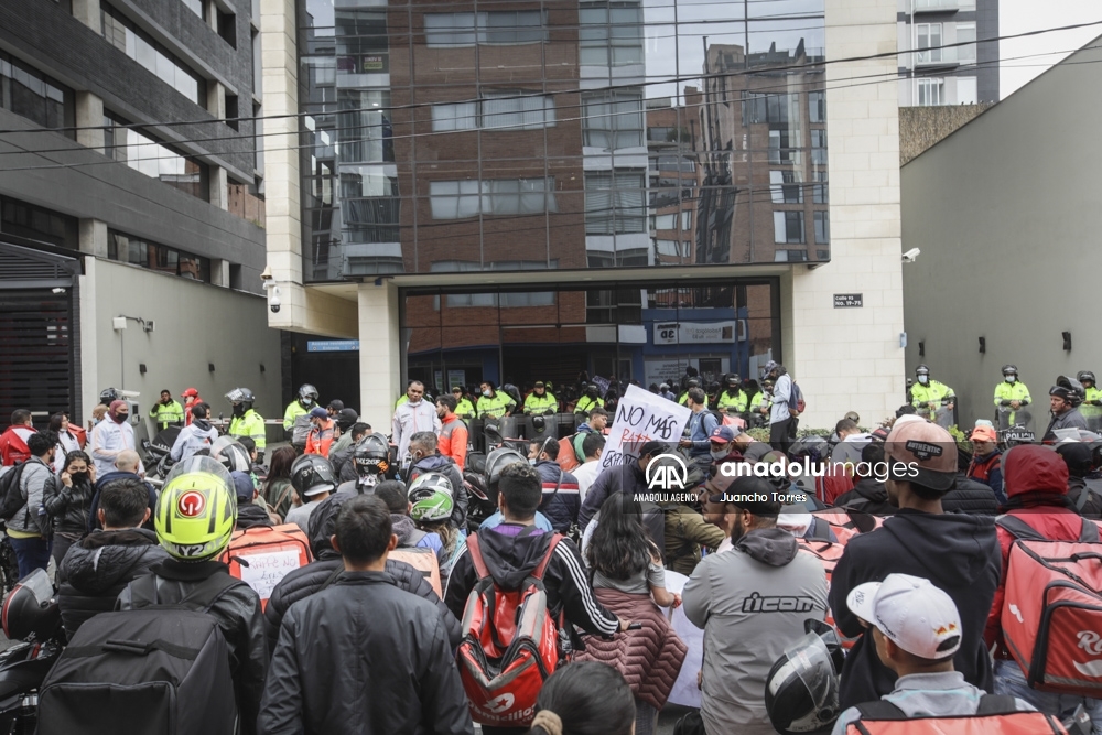 Domiciliarios de la plataforma Rappi protestan por mejores condiciones laborales en Colombia