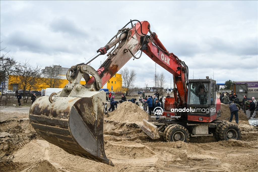 Zaporozhye'de halk kentin güvenliğine katkıda bulunmaya devam ediyor